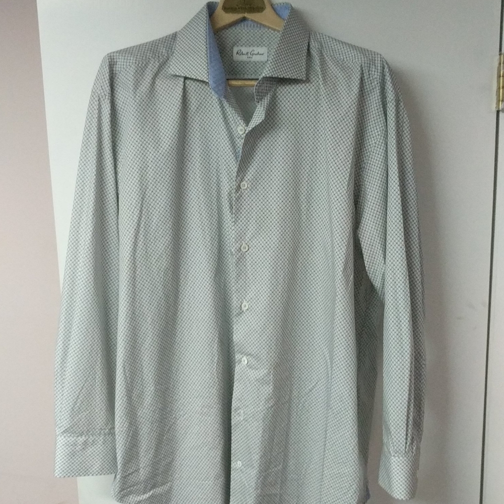 Robert Graham shirt
